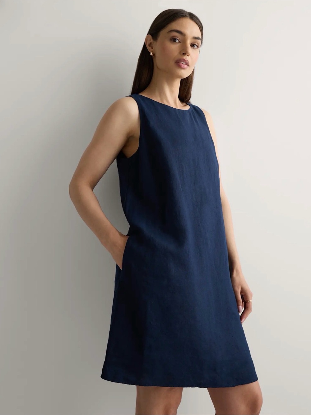 Quince 100% European Linen Tank Dress Simple Sleeveless Shift Dress in Deep Navy